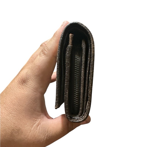 Gucci wallet with box - Picture 5 of 14